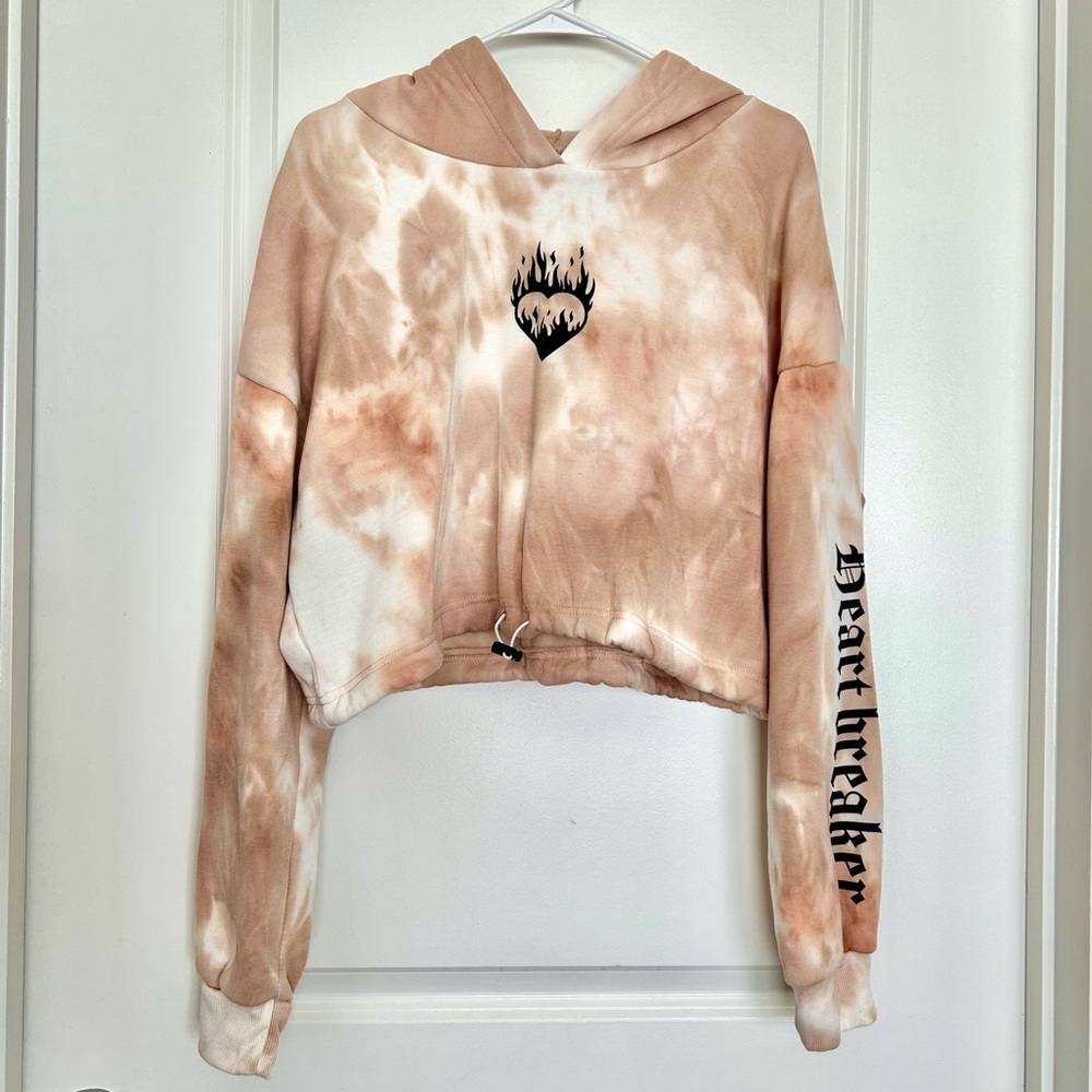 Burlington Juniors (XL) NWOT Tie-dye Drawstring Hem Cropped Heartbreaker Hoodie